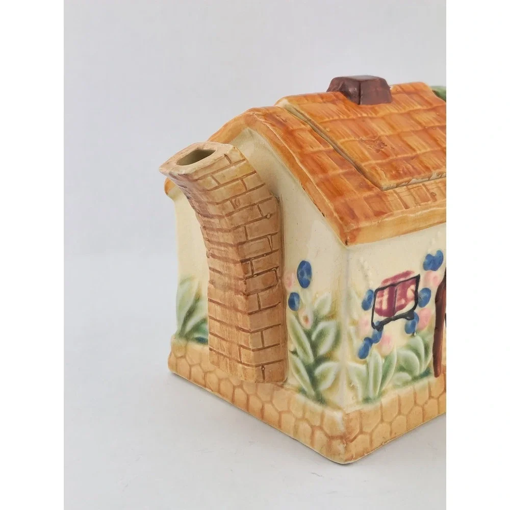 Teapot Thatched‎ Roof Cottage House Hand Painted Vintage Japan